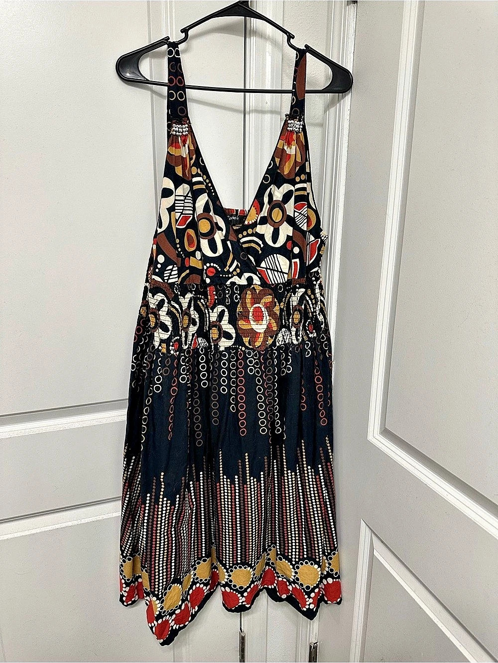 Casel's Geometric Mini Dress Black & Red